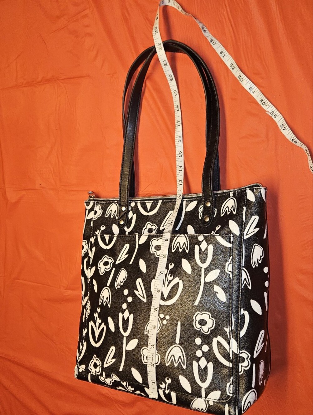 Relic "Today Is The Day" Shoulder Tote Black w/White Floral Faux Leather E.U.C.